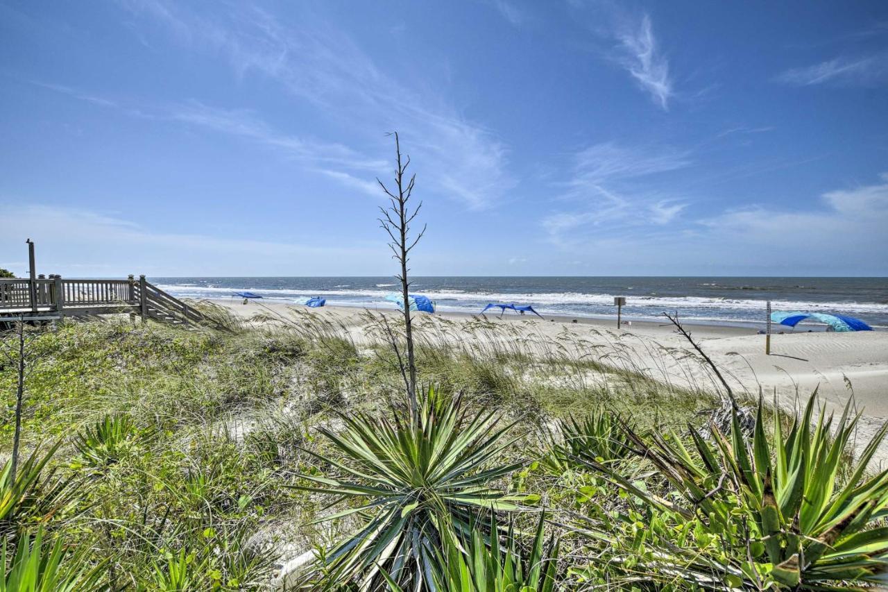 Oak Island Beach Abode With Deck Walk To Shore! Εξωτερικό φωτογραφία